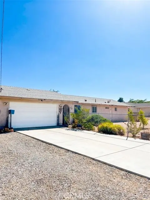 15893 Arbury, Hesperia, CA 92345