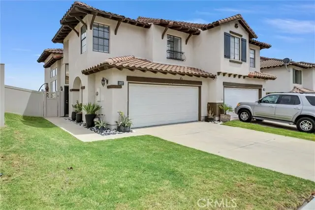 2097 San Antonio Drive, Corona, CA 92882 - #2