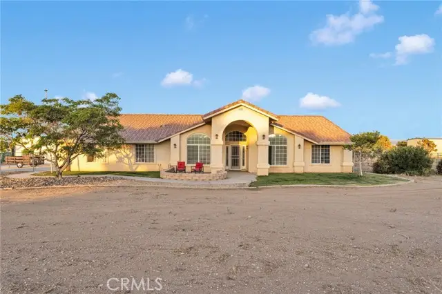 8755 Kittering, Hesperia, CA 92344 - #2