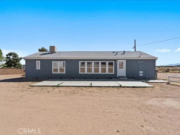 5670 Hollister Road, Phelan, CA 92371