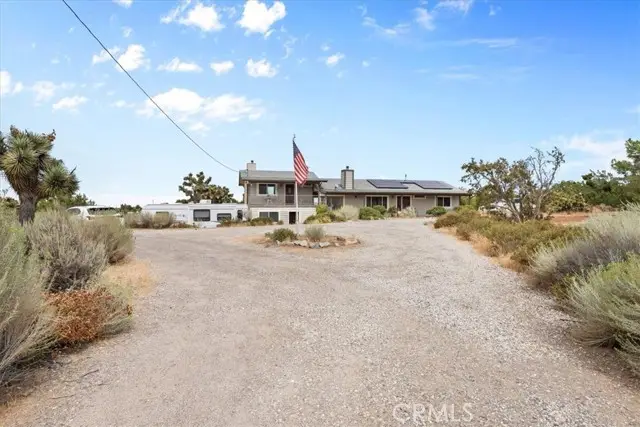 8757 Pacific, Phelan, CA 92371 - #3