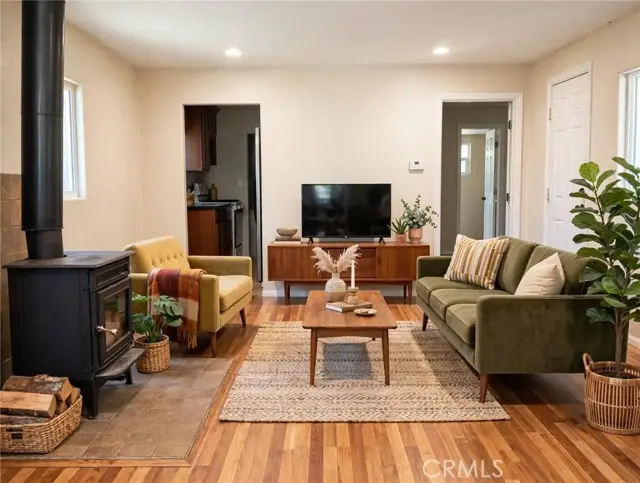 796 Village, Crestline, CA 92325 - #1