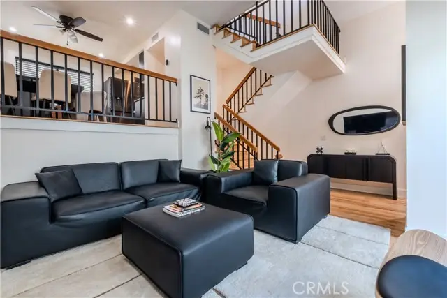 10911 Bluffside Drive  #17, Studio City, CA 91604 - #2