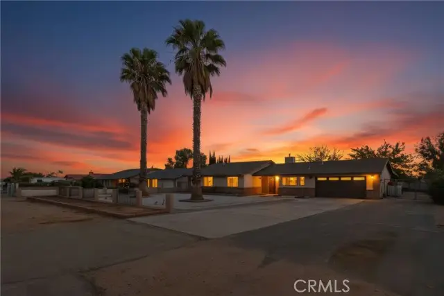 7715 Paisley Ave, Hesperia, CA 92345 - #1