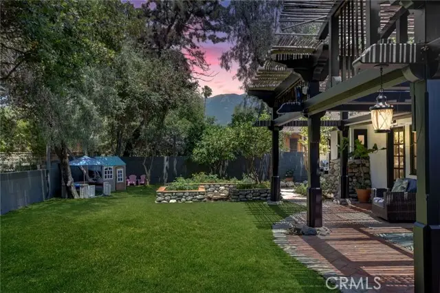 2293 Bonnie Brae, Claremont, CA 91711 - #3