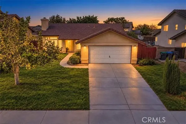 2113 Lightcap, Lancaster, CA 93535