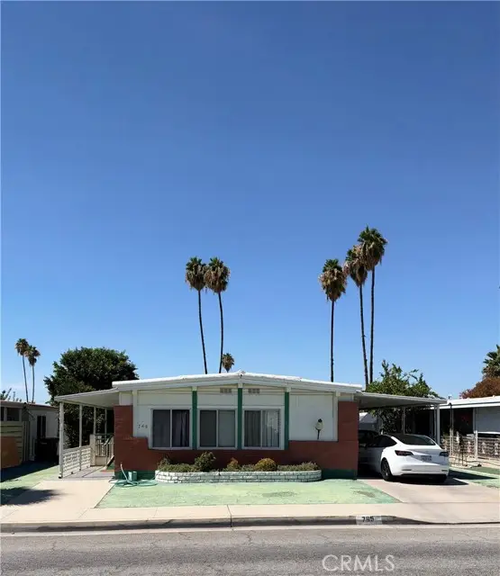 765 Lyon, Hemet, CA 92543