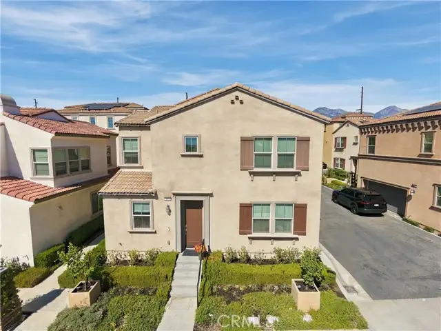 881 Pear Court, Upland, CA 91786 - #2