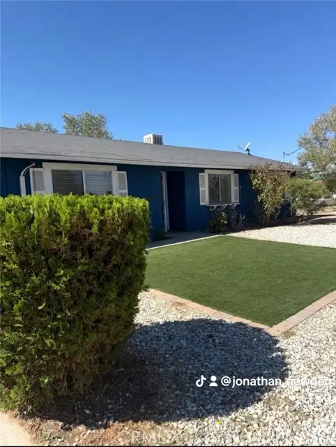 17821 Capri, Hesperia, CA 92345 - #1
