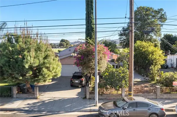 698 Phillips, Pomona, CA 91766