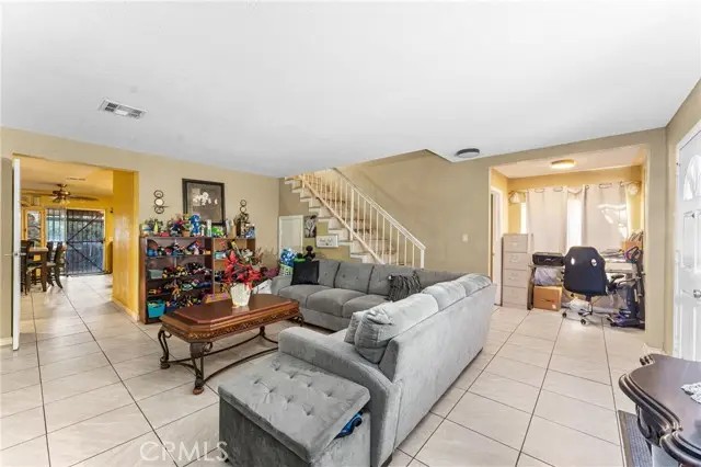698 Phillips, Pomona, CA 91766 - #3