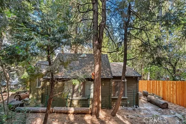 650 Rose Hill, Crestline, CA 92325 - #1