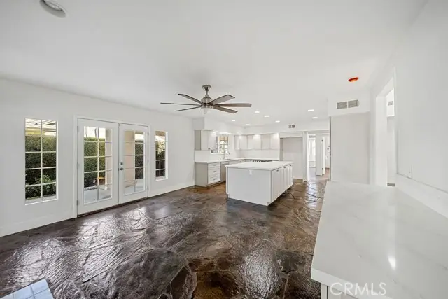 10523 Newville, Downey, CA 90241 - #2