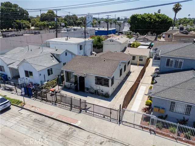 1142 Century Boulevard, Los Angeles, CA 90002 - #1