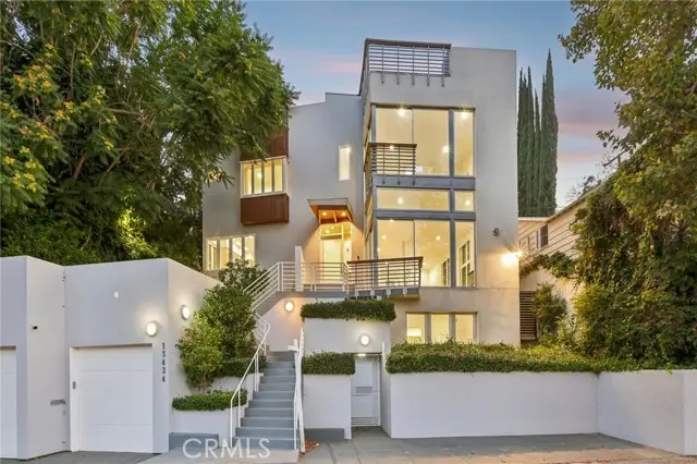 13424 Contour, Sherman Oaks, CA 91423 - #1