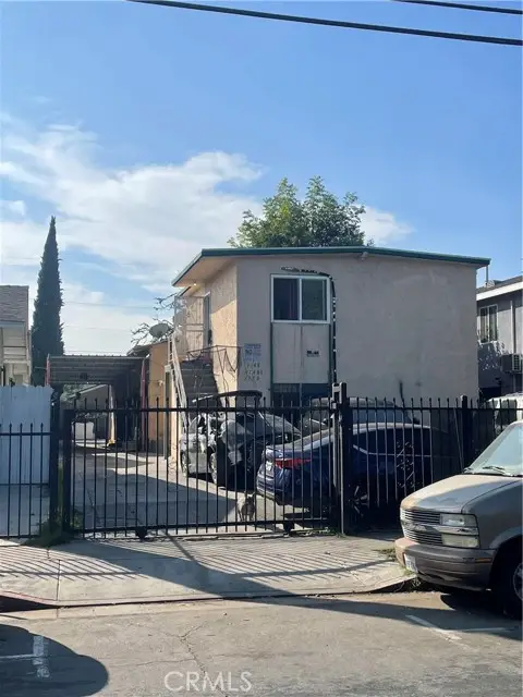 1150 51st, Los Angeles, CA 90011