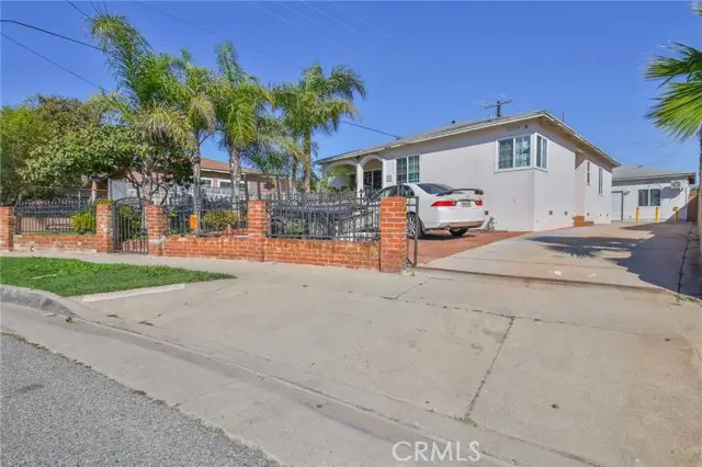 10502 Ravenswood, Inglewood, CA 90304 - #3