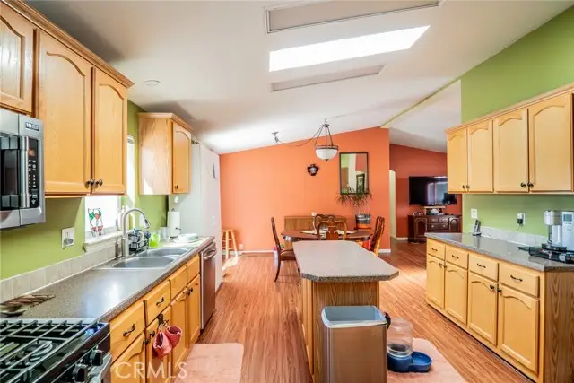 22241 Nisqually  #74, Apple Valley, CA 92308 - #2