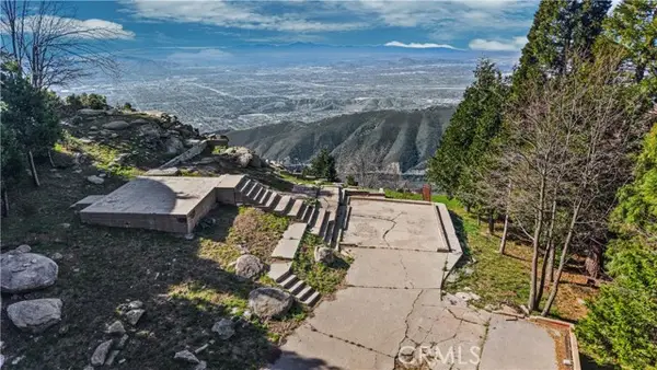 24347 Great View, Crestline, CA 92325