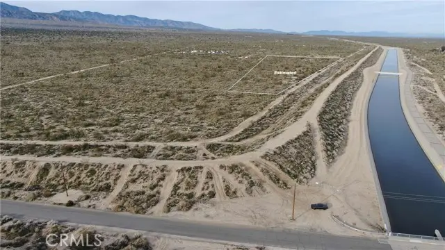 26000 Avenue W, Llano, CA 93544 - #1