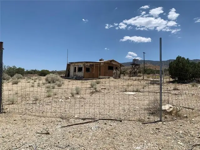0 VIC AVE Z4 234 STE, Llano, CA 93544 - #3