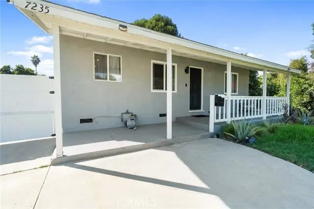 7235 Yarmouth, Reseda, CA 91335 - #1