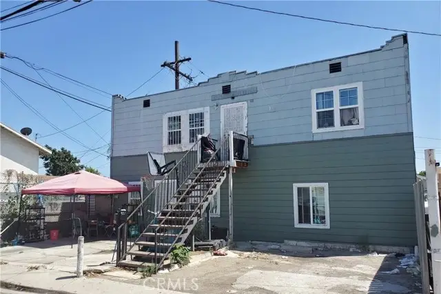 920 La Verne, Los Angeles, CA 90022 - #2