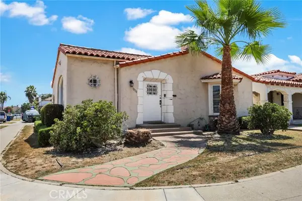 1030 80th, Los Angeles, CA 90044