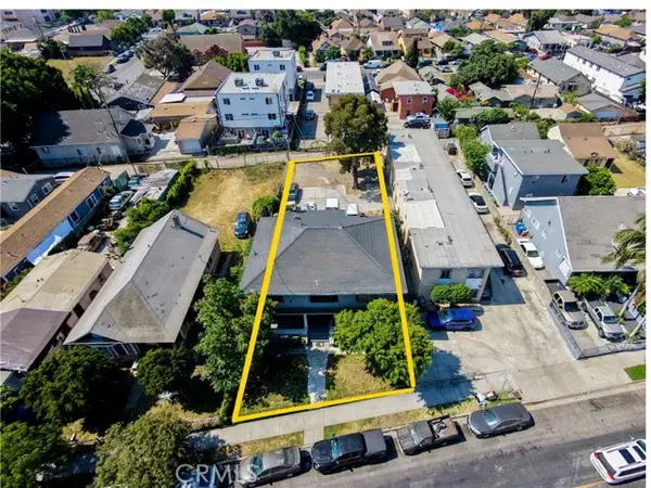 786 41st, Los Angeles, CA 90011