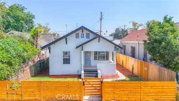 1471 41st, Los Angeles, CA 90011