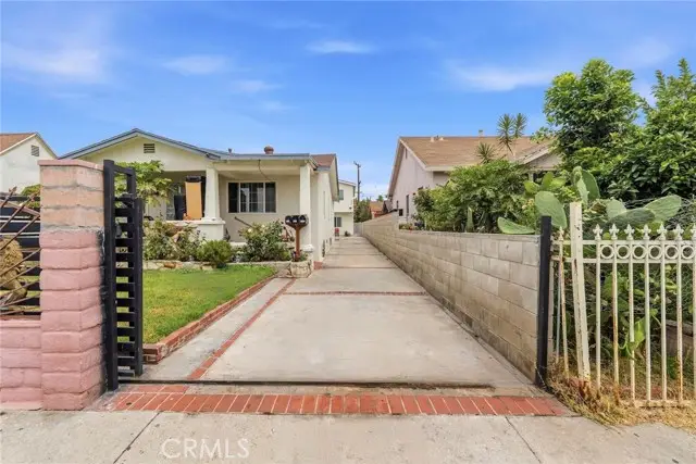 622 Eastmont, Los Angeles, CA 90022 - #2