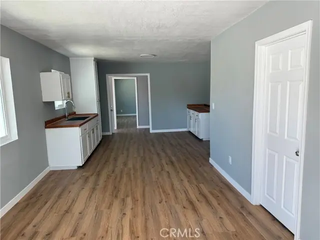 233 105th, Los Angeles, CA 90003 - #2