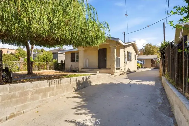 652 87th, Los Angeles, CA 90044 - #1