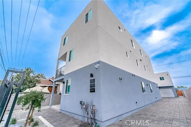 232 Gage, Los Angeles, CA 90003 - #2