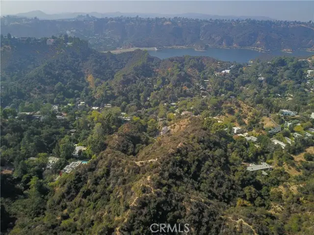 10331 Tupelo Lane, Los Angeles, CA 90077 - #2