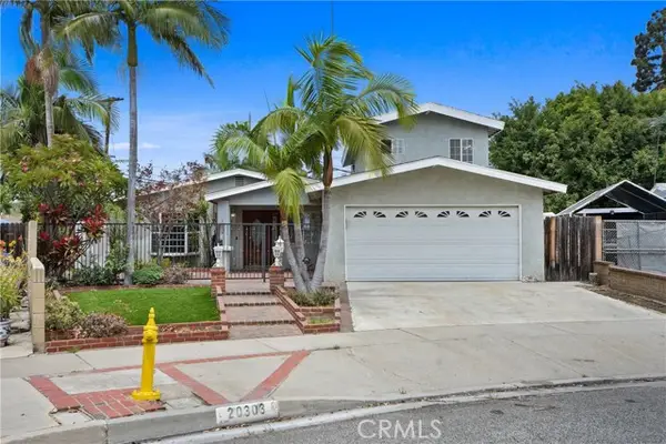 20303 Wardham, Lakewood, CA 90715