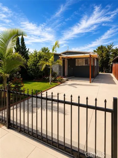 937 103rd PL, Los Angeles, CA 90002