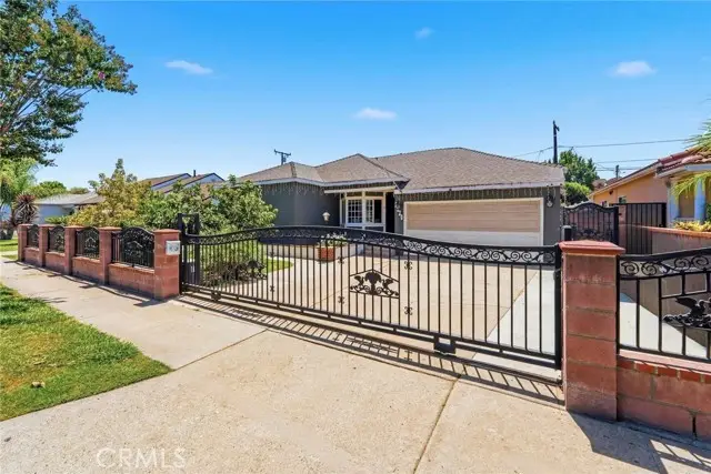 2526 220th, Carson, CA 90810 - #3