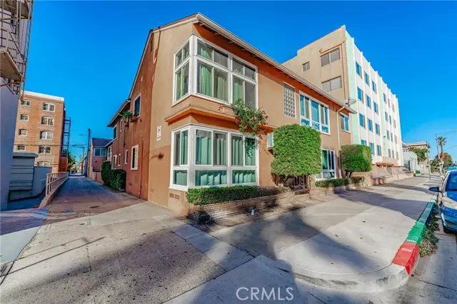 325 Cedar, Long Beach, CA 90802 - #3