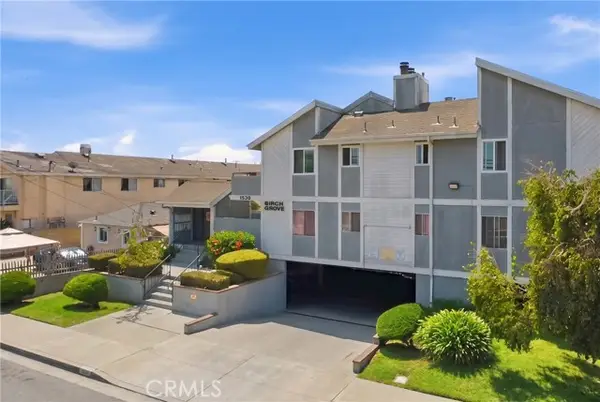 1530 145th  #205, Gardena, CA 90247