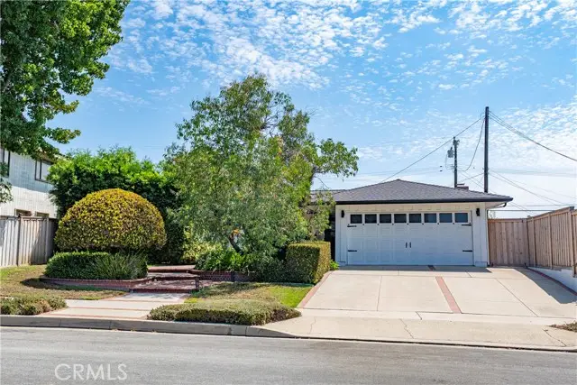 1102 Randall Avenue, La Habra, CA 90631 - #2