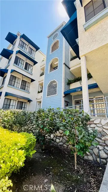 720 4th  #114, Long Beach, CA 90802
