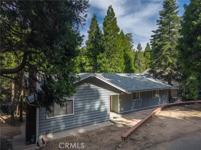 1163 Jungfrau, Crestline, CA 92325 - #1