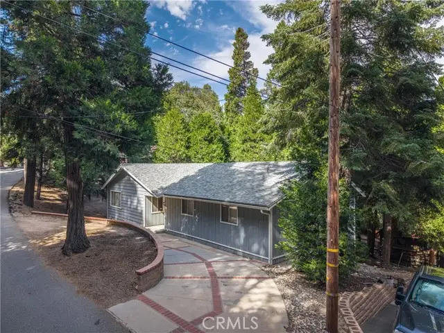 1163 Jungfrau, Crestline, CA 92325 - #2