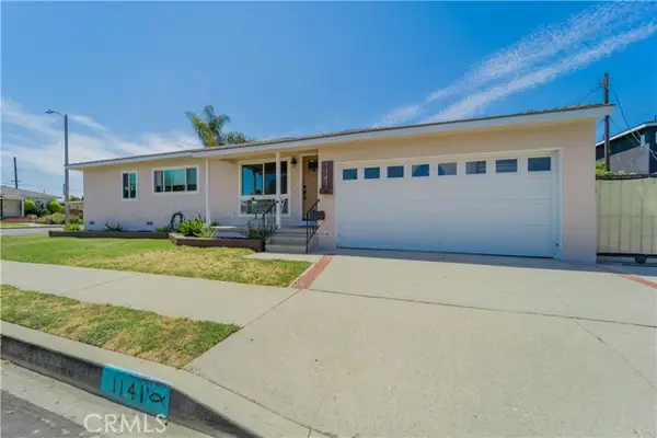 1141 Young, Wilmington, CA 90744