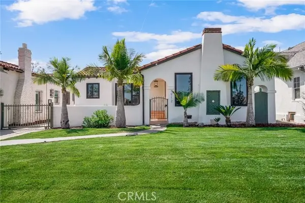 1912 76th, Los Angeles, CA 90047