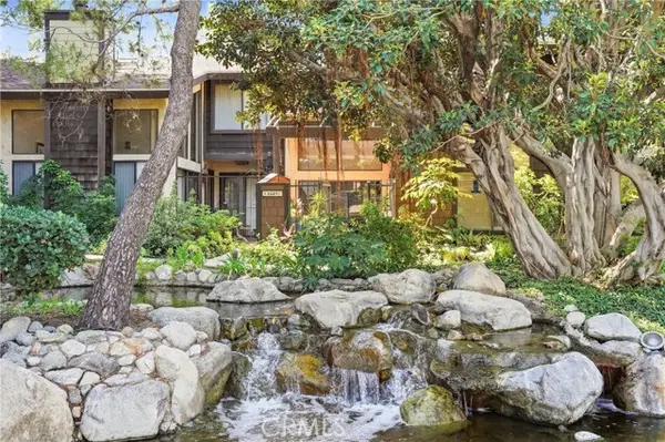 3669 Country Club Drive  #C, Long Beach, CA 90807