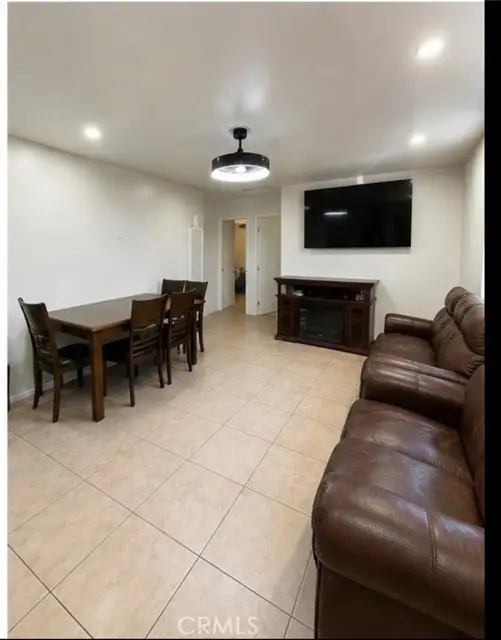 144 84th Street, Los Angeles, CA 90003 - #3
