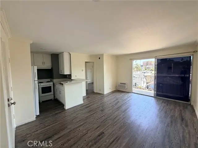 256 La Fayette Park, Los Angeles, CA 90057 - #1