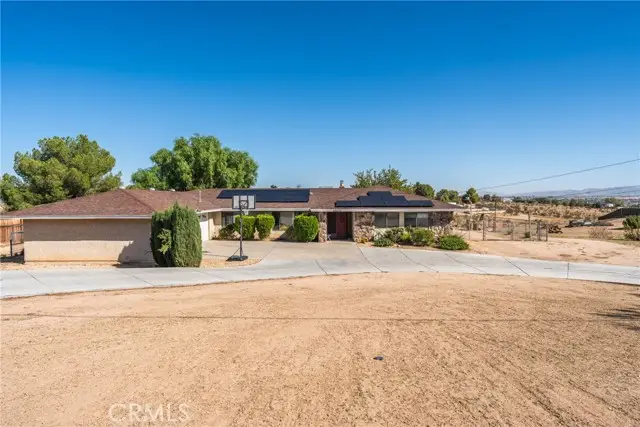 18572 Atlantic, Hesperia, CA 92345 - #1